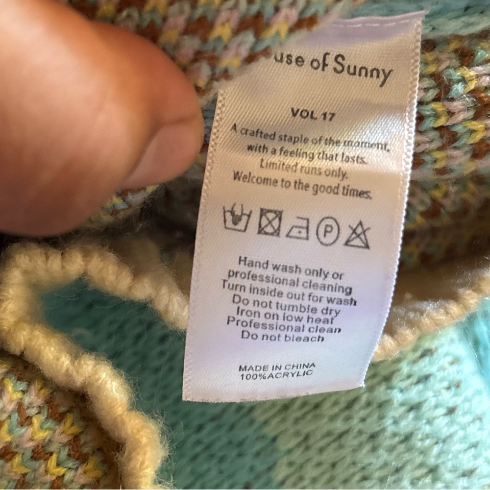 House Of Sunny Surfer Graphic Print Stretch Knit Cardigan Size 4 - Picture 13 of 16